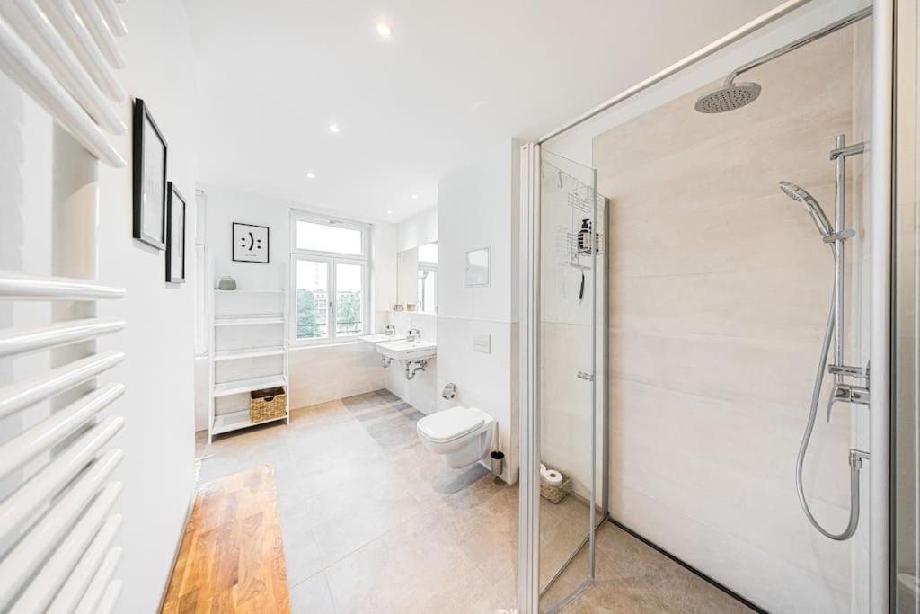 Stylisches Zentrales City-Apartment Mit 2 Balkonen 라이프치히 외부 사진