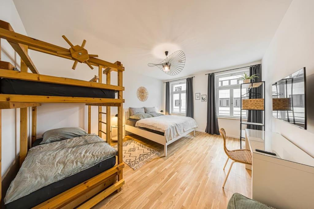 Stylisches Zentrales City-Apartment Mit 2 Balkonen 라이프치히 외부 사진