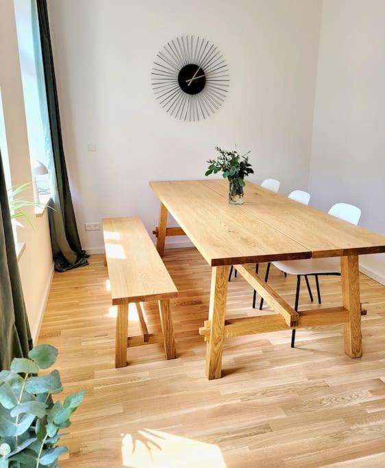 Stylisches Zentrales City-Apartment Mit 2 Balkonen 라이프치히 외부 사진