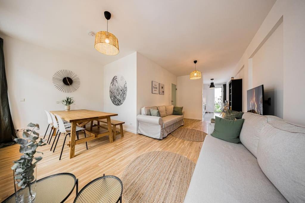 Stylisches Zentrales City-Apartment Mit 2 Balkonen 라이프치히 외부 사진